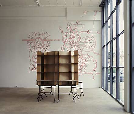 Hannes Kater: Einen sinnvollen Satz machen III - Installationsansicht, 1998 - 440x374 pixel